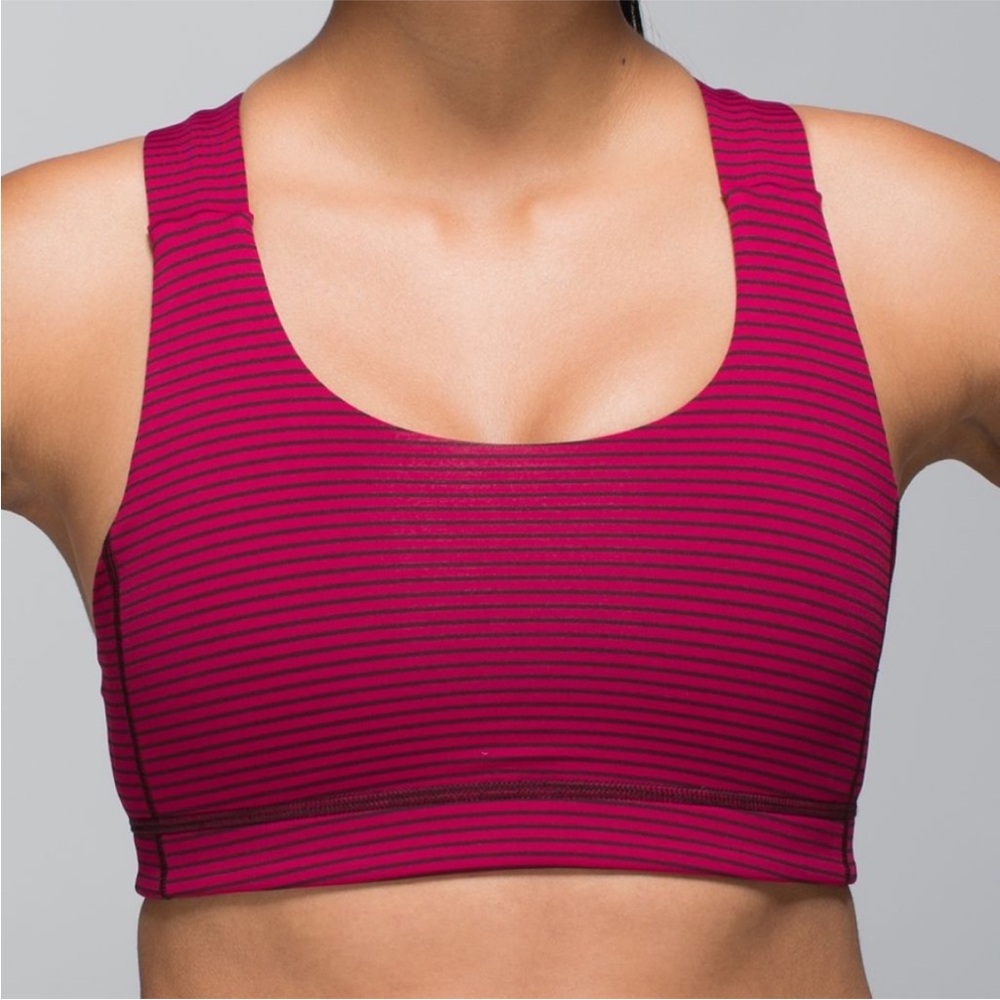 Lululemon • Striped All Sport Bra • Sz 8 - Picture 3 of 9